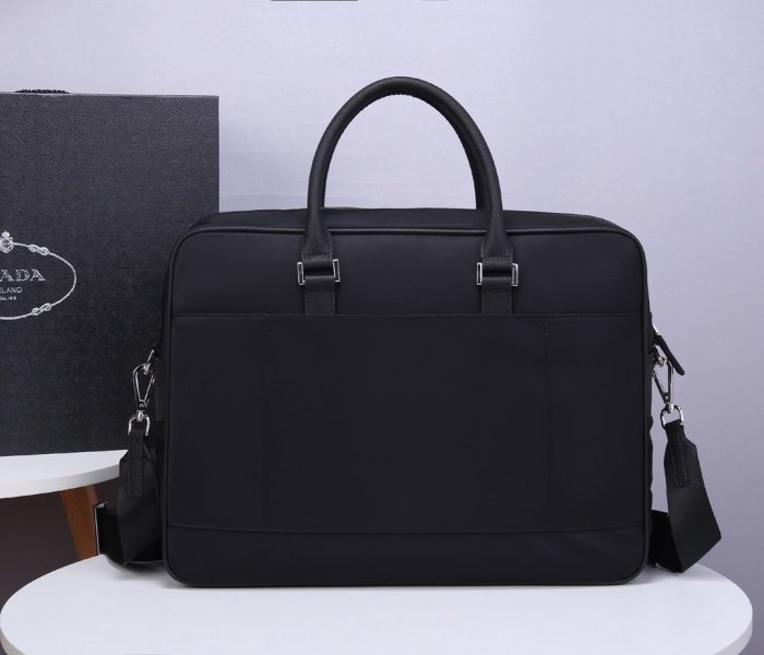 2021SS新作 メンズ Prada プラダショルダーバッグスーパーコピー