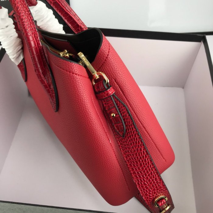 2021SS新作 Prada プラダ レディースハンドバックスーパーコピー