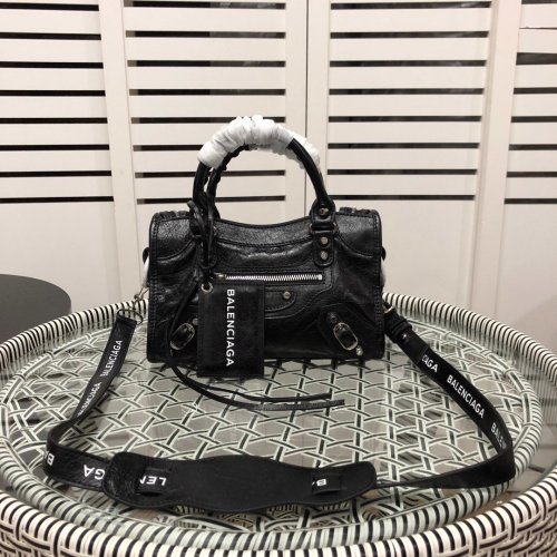 2020SS新作 Balenciaga バレンシアガ レディースショルダーバックスーパーコピー