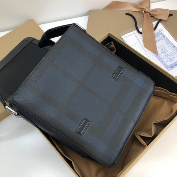2021SS新作 Burberry バーバリー メンズ ショルダーバック スーパーコピー
