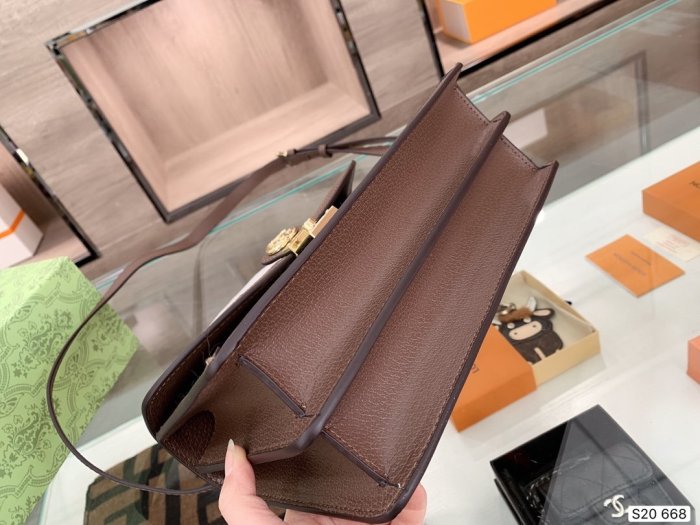202103SS新作Gucci グッチ レディースハンドバックスーパーコピー