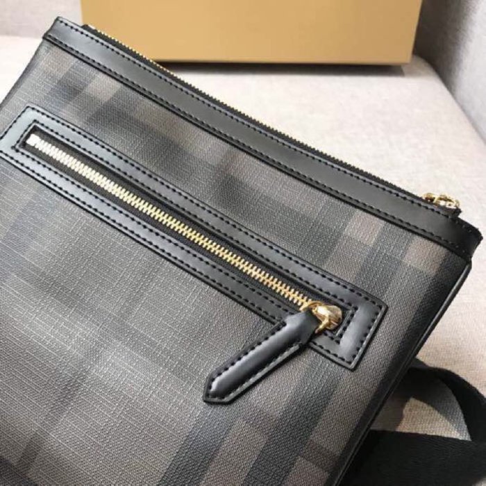 202103SS新作 Burberry バーバリー メンズ ショルダーバック スーパーコピー