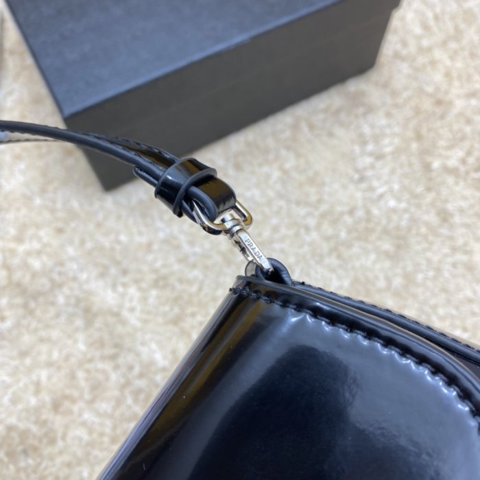 202103SS新作 Prada プラダ レディース ショルダーバックスーパーコピー