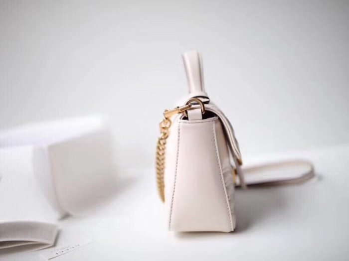 2021SS新作Gucci グッチ レディースショルダーバッグスーパーコピー