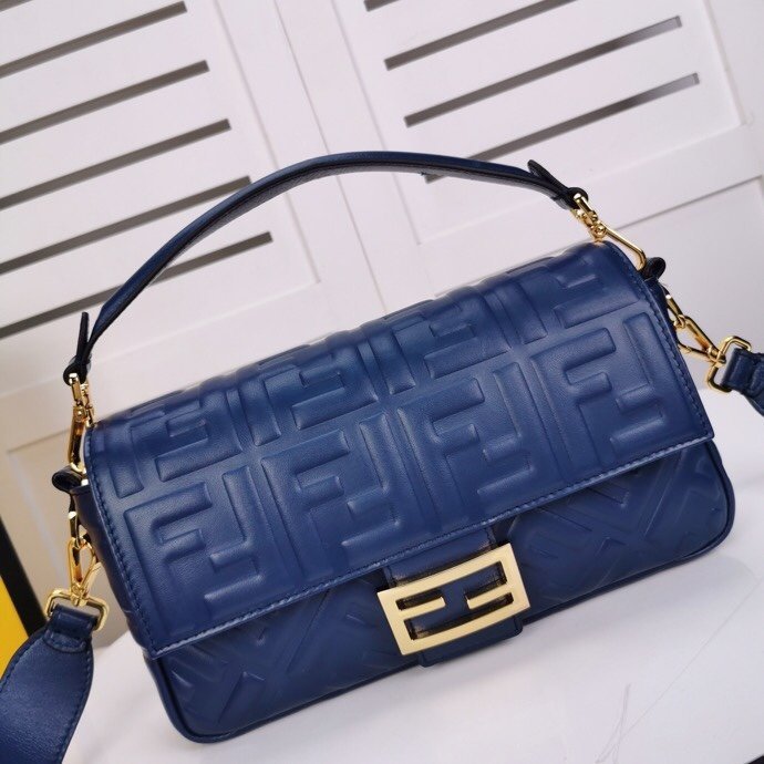 2020SS新作 FENDI フェンディ レディース ショルダーバック スーパーコピー