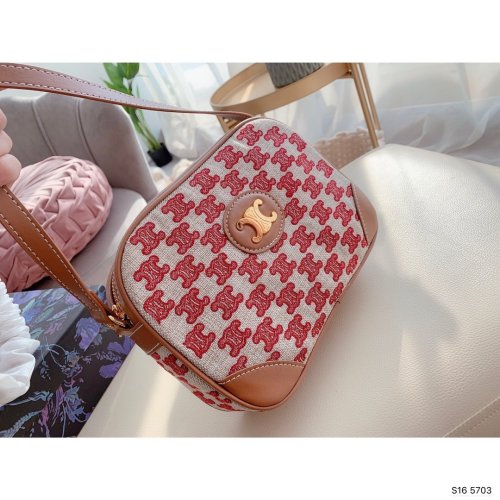 2021SS新作 Celine セリーヌ レディースショルダーバッグスーパーコピー