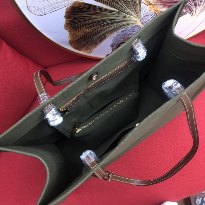 2021SS新作 Celine セリーヌ レディースショルダーバッグスーパーコピー