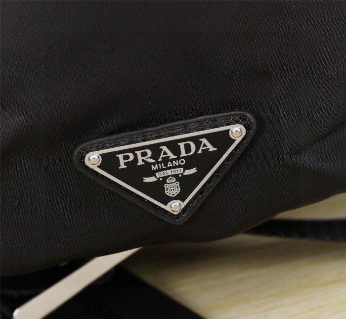 202103SS新作 メンズ Prada プラダ リュックバックスーパーコピー