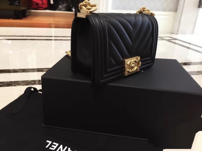 2020SS新作 シャネル Chanel ショルダーバック スーパーコピー