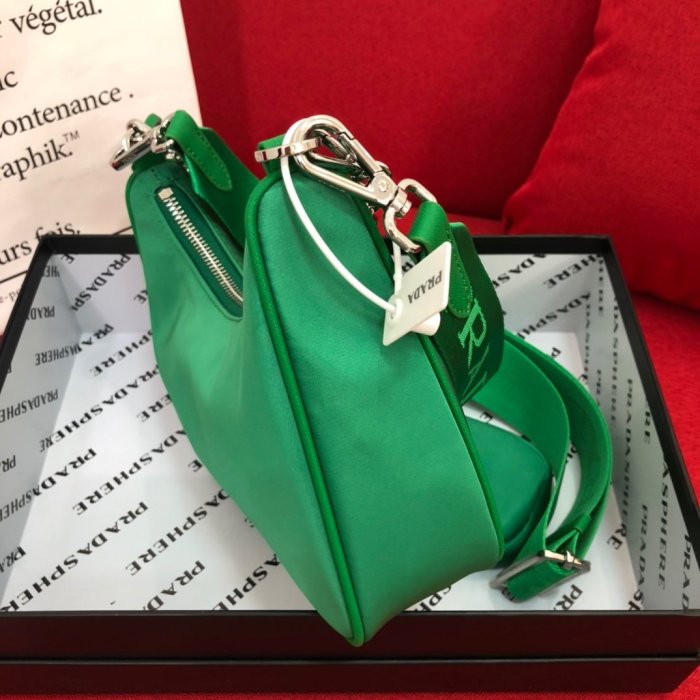 2021SS新作 Prada プラダ レディース ショルダーバックスーパーコピー