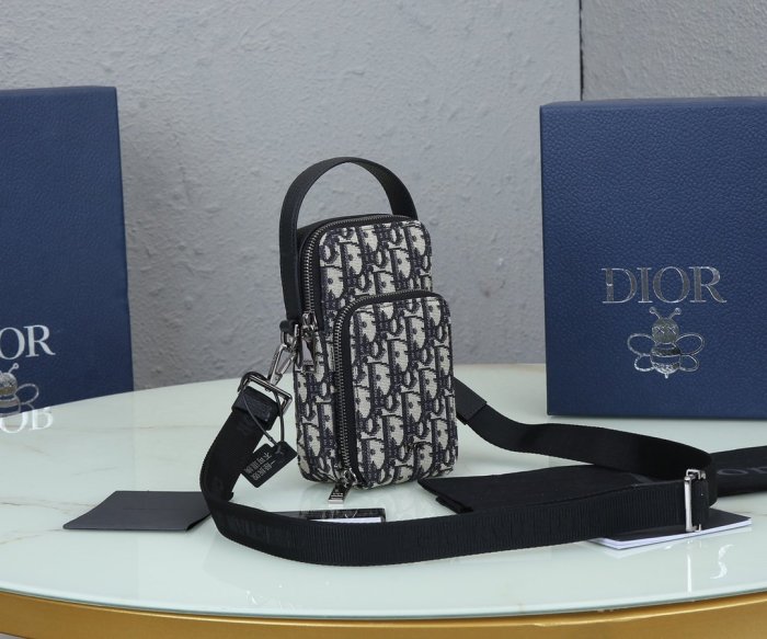 202103SS新作 Dior ディオール メンズ ショルダーバックスーパーコピー
