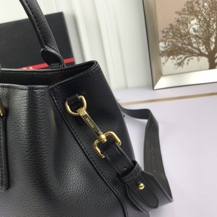 202103SS新作 Prada プラダ レディース ショルダーバックスーパーコピー