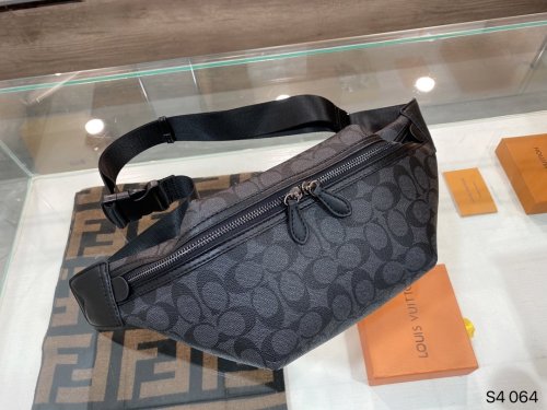 202106SS新作 Coach コーチ レディース ショルダーバッグスーパーコピー