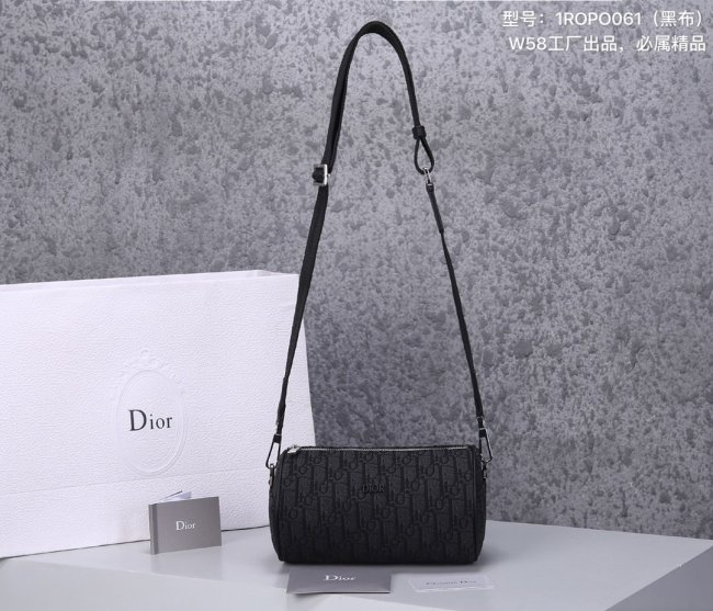 2020SS新作 Dior ディオール メンズ ショルダーバック スーパーコピー