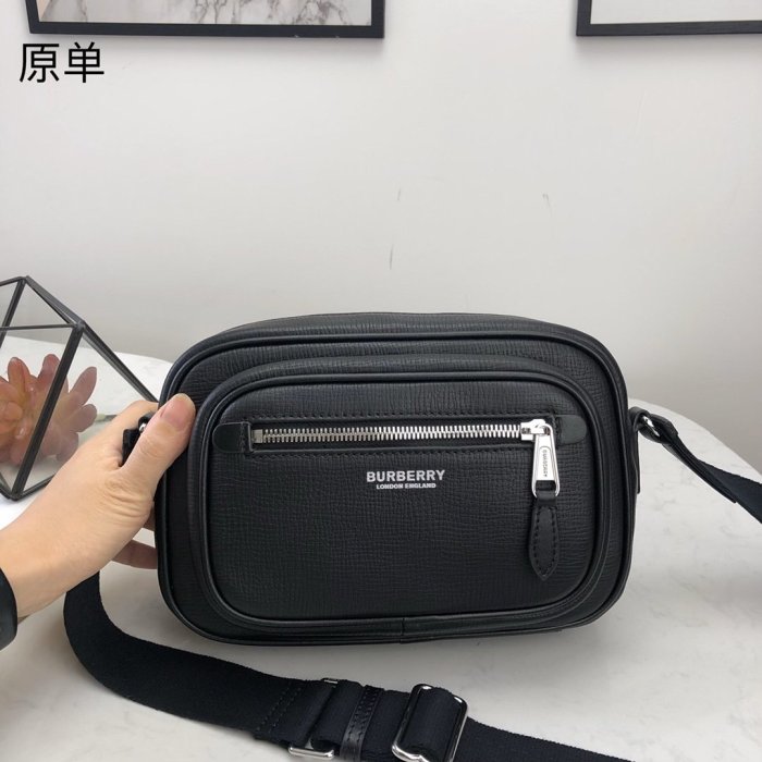 2020SS新作 Burberry バーバリー メンズ ショルダーバック スーパーコピー