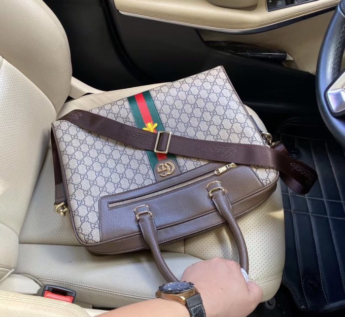 2020SS新作 Gucci グッチ メンズ ハンドバックスーパーコピー