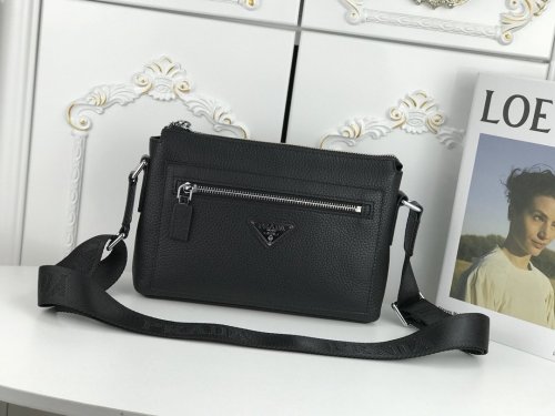 2021SS新作 メンズ Prada プラダショルダーバッグスーパーコピー
