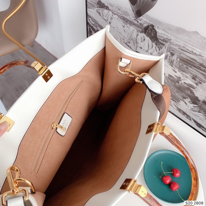 2020SS新作 FENDI フェンディ レディース ハンドバック スーパーコピー