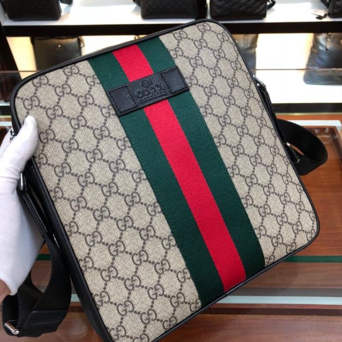 2020SS新作 Gucci グッチ メンズ ショルダーバックスーパーコピー