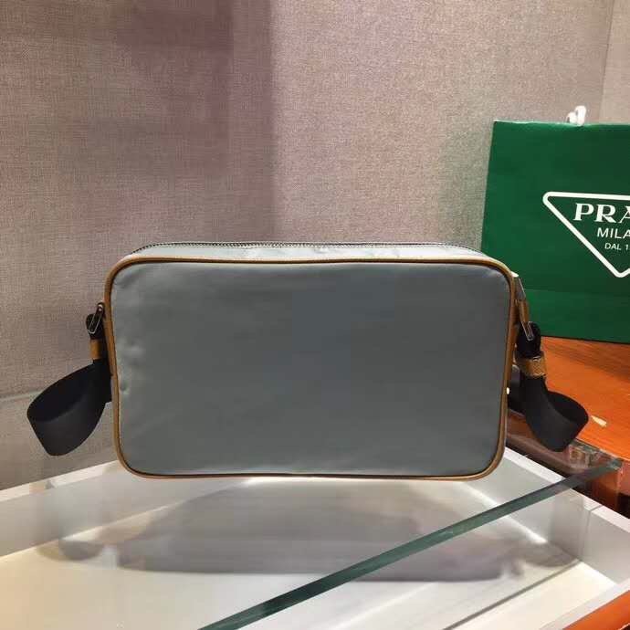 2021SS新作 メンズ Prada プラダショルダーバッグスーパーコピー