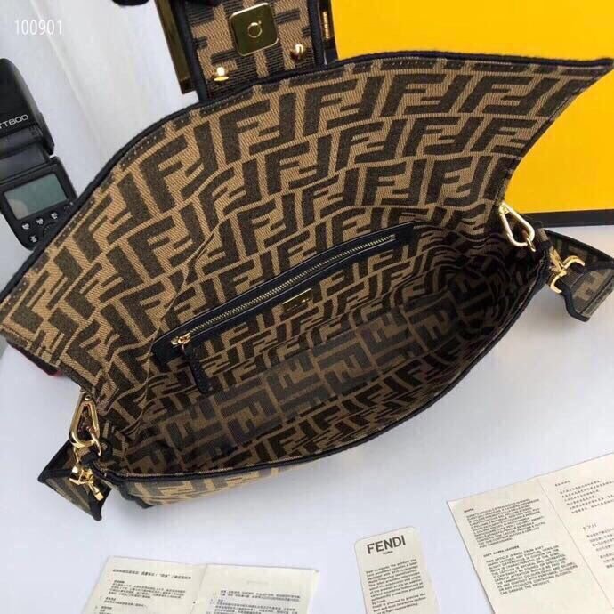 2020SS新作 FENDI フェンディ レディース ショルダーバック スーパーコピー