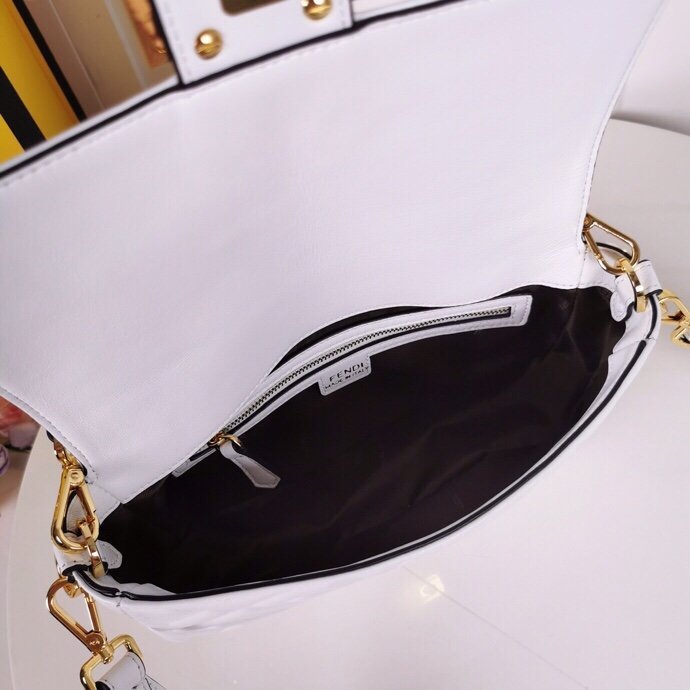 2020SS新作 FENDI フェンディ レディース ショルダーバック スーパーコピー