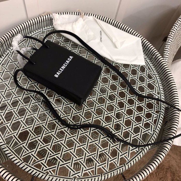 2020SS新作 Balenciaga バレンシアガ レディースショルダーバックスーパーコピー