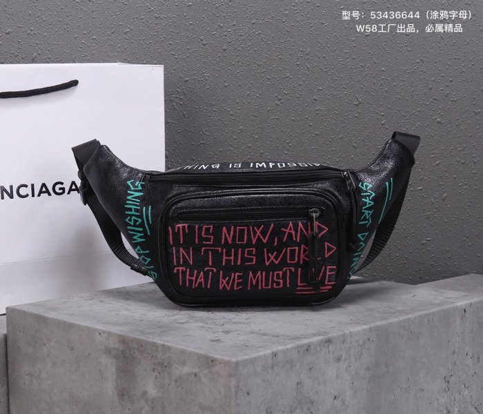 2020SS新作 Balenciaga バレンシアガ メンズ ショルダーバック スーパーコピー