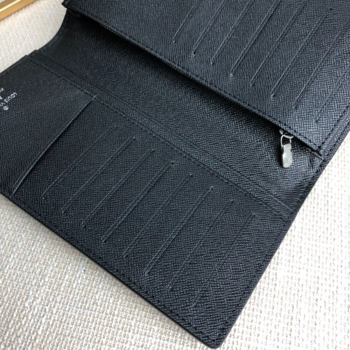 202103SS 新作 LOUIS VUITTON & Supreme 財布