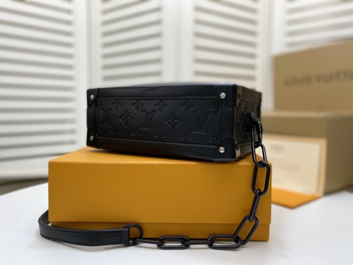 202103新作 Louis Vuitton ルイヴィトン ショルダーバッグスーパーコピー