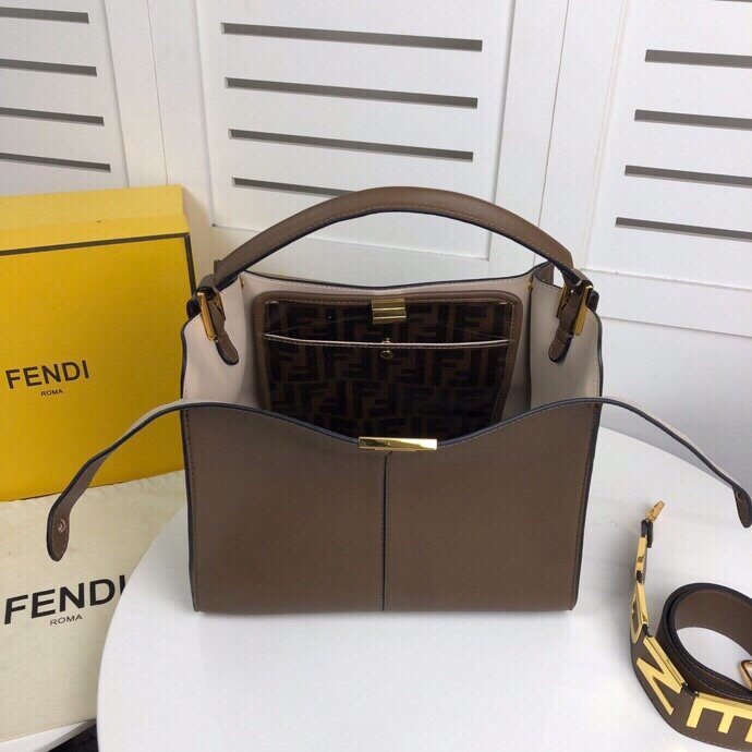 2020SS新作 FENDI フェンディ レディース ハンドバックスーパーコピー