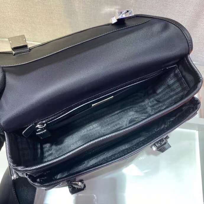 2021SS新作 メンズ Prada プラダショルダーバッグスーパーコピー