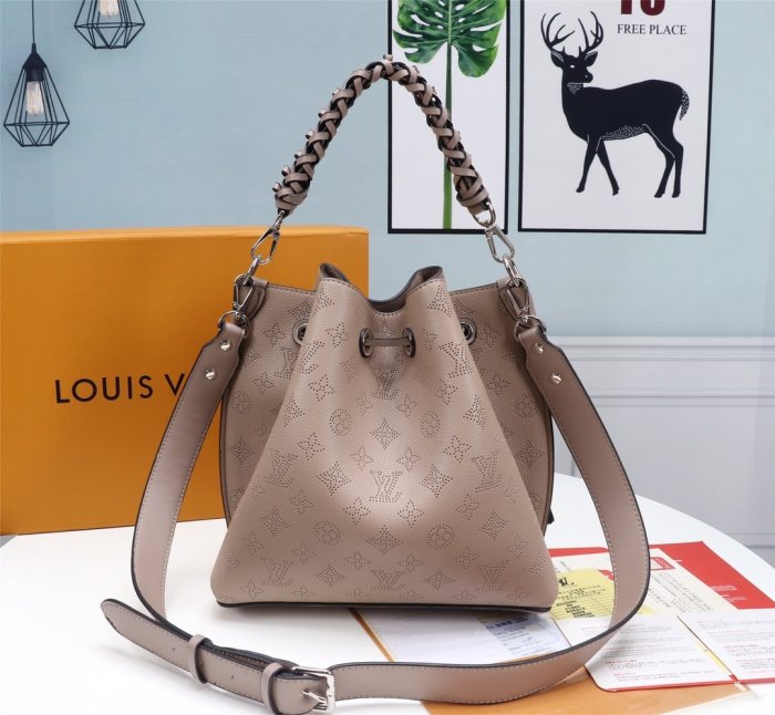 202106SS新作 Louis Vuitton ルイヴィトン レディース ショルダーバック スーパーコピー