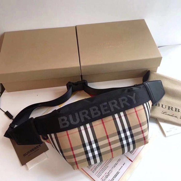 202105SS新作 Burberry バーバリー メンズ ショルダーバック スーパーコピー