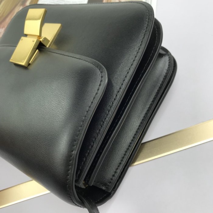 2020SS新作 Celine セリーヌ レディースショルダーバッグスーパーコピー