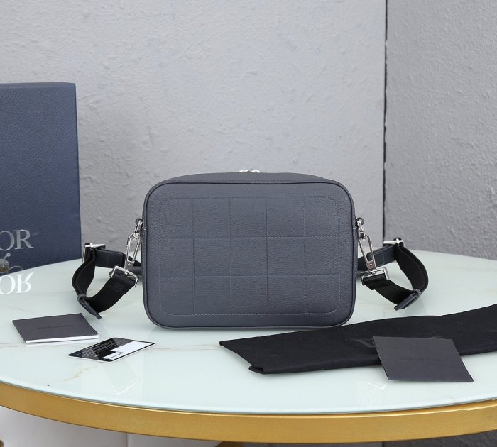 2021SS新作 Dior ディオール メンズ ショルダーバック スーパーコピー
