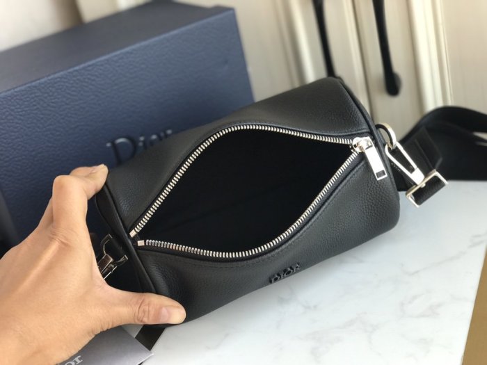 2021SS新作 Dior ディオール メンズ ショルダーバック スーパーコピー