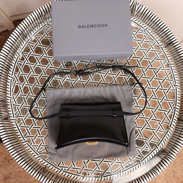 2020SS新作 Balenciaga バレンシアガ レディースショルダーバックスーパーコピー