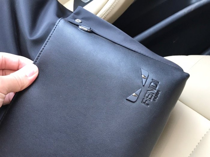 202105SS新作 FENDI フェンディ メンズ リュックバックスーパーコピー