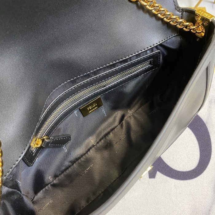2020SS新作 FENDI フェンディ レディース ショルダーバック スーパーコピー