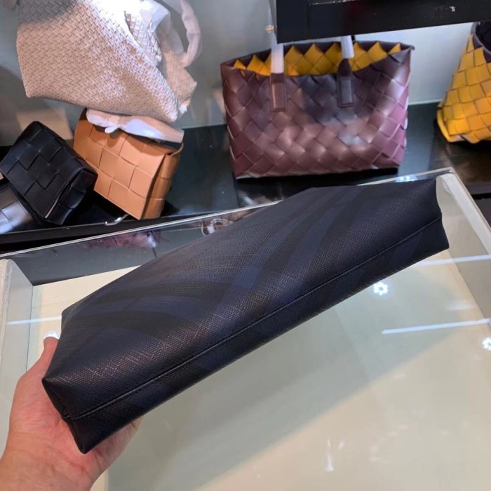 2021SS新作 Burberry バーバリー メンズ ハンドバックスーパーコピー