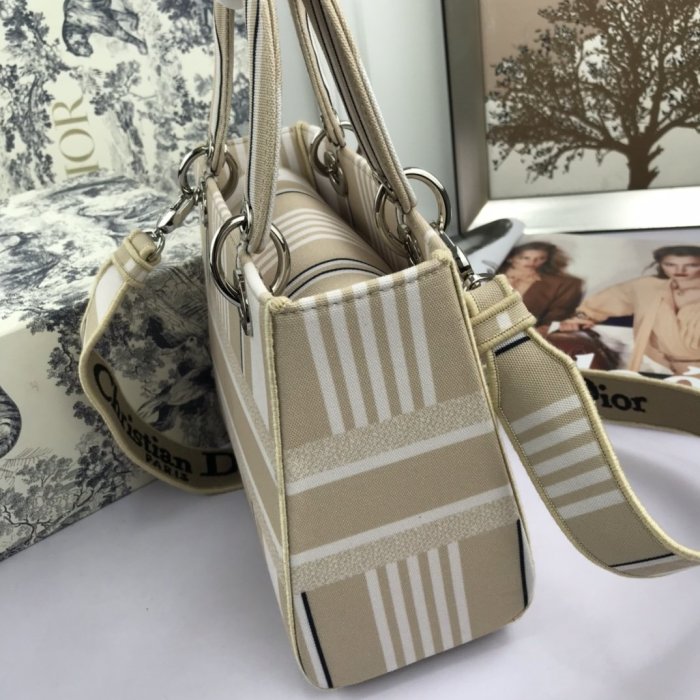 2021SS新作 Dior ディオールレディースショルダーバック スーパーコピー