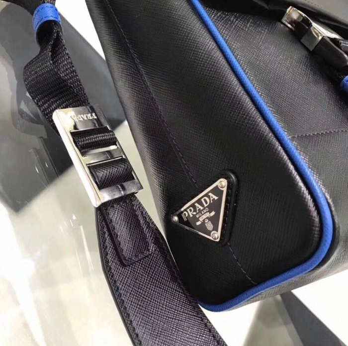 202103SS新作 メンズ Prada プラダ ショルダーバックスーパーコピー
