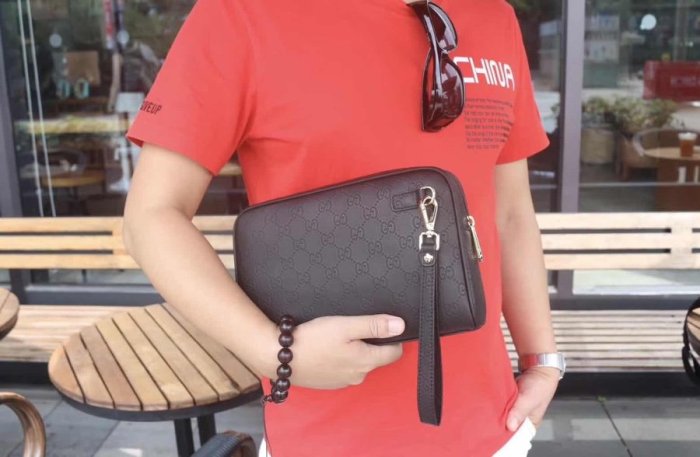2020SS新作 Gucci グッチ メンズ ショルダーバックスーパーコピー