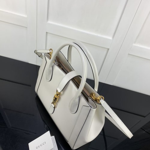 2021SS新作Gucci グッチ レディースショルダーバッグスーパーコピー