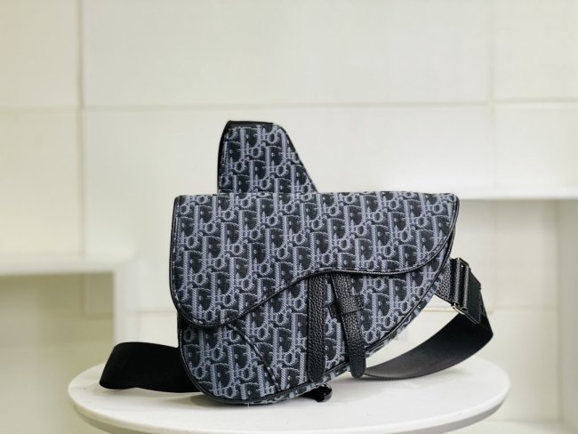 2021SS新作 Dior ディオール メンズ ショルダーバック スーパーコピー