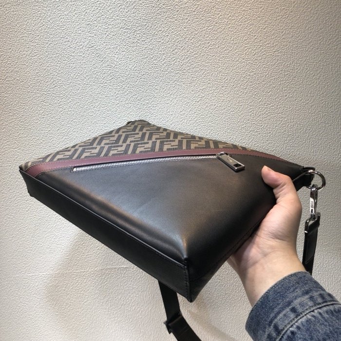202103SS新作 FENDI フェンディ ショルダーバック スーパーコピー