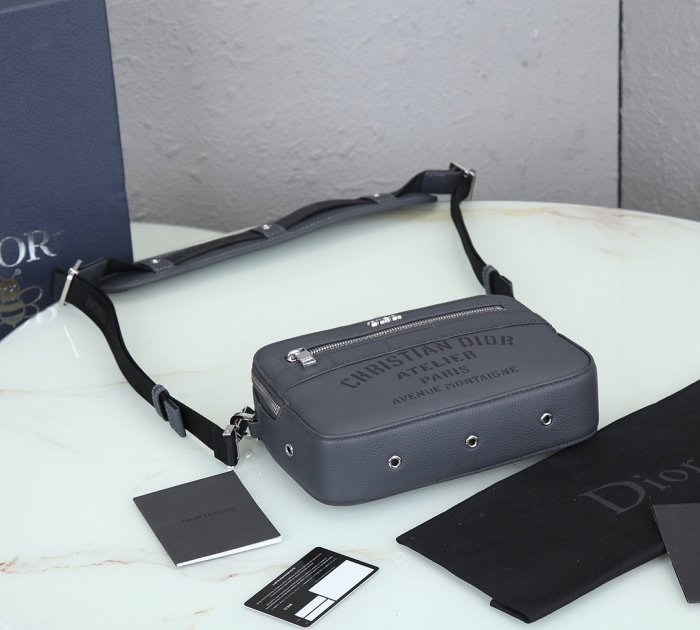 2021SS新作 Dior ディオール メンズ ショルダーバック スーパーコピー