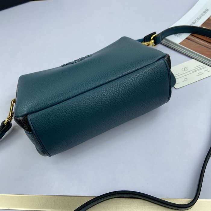 2021SS新作 Prada プラダ レディース ショルダーバックスーパーコピー