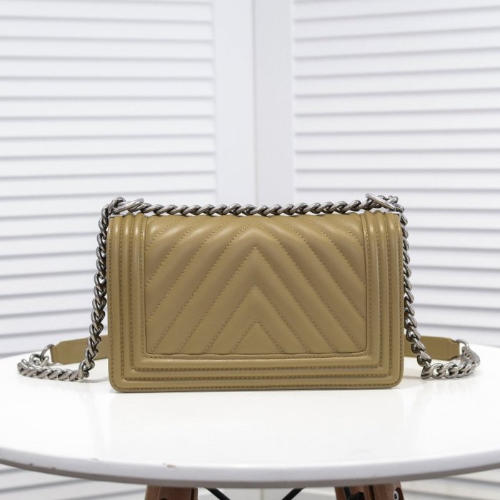 2021SS新作 シャネル Chanel ショルダーバック スーパーコピー